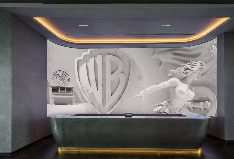 هتل The Wb Abu Dhabi, Curio Collection By Hilton