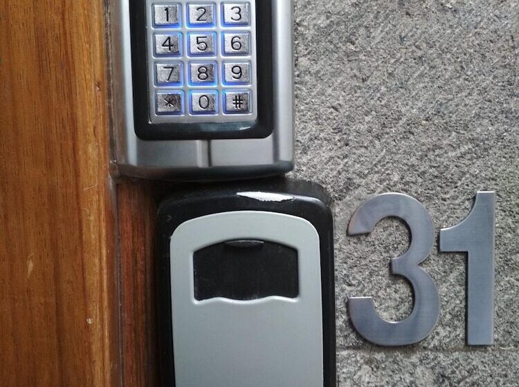 Общежитие Pensión Sea Of Clouds