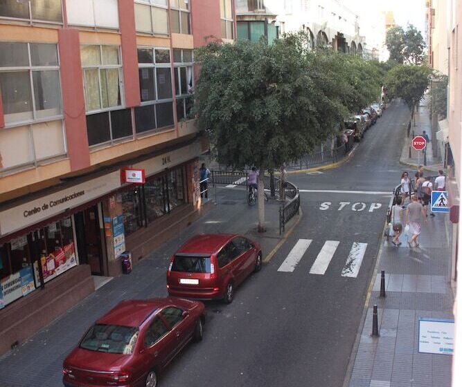 Общежитие Pensión Sea Of Clouds