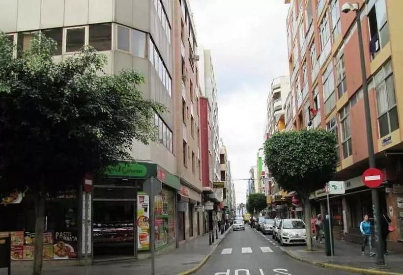 Общежитие Pensión Sea Of Clouds