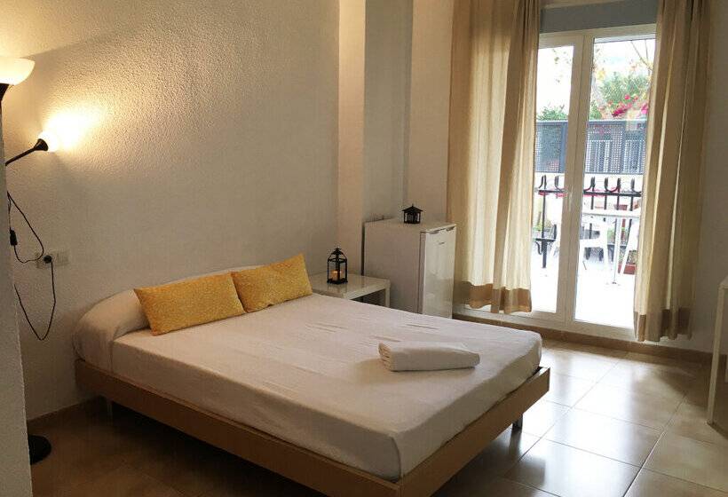 Apartamentos Doña Carmen 3000