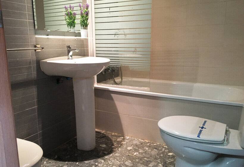 Apartamentos Doña Carmen 3000