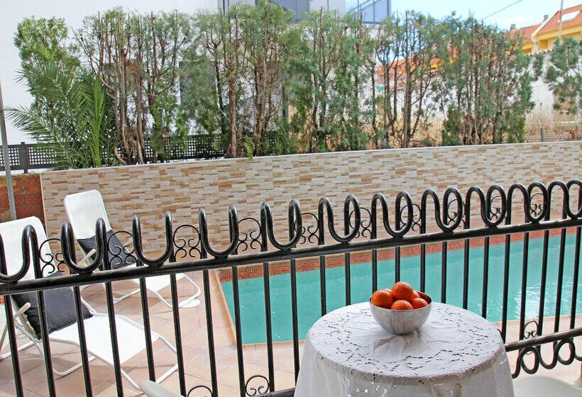 Apartamentos Doña Carmen 3000