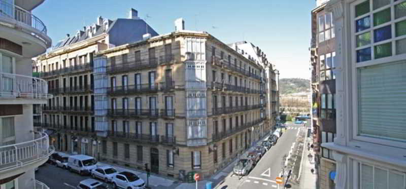 Easo Suite 1 Apartment By Feelfree Rentals