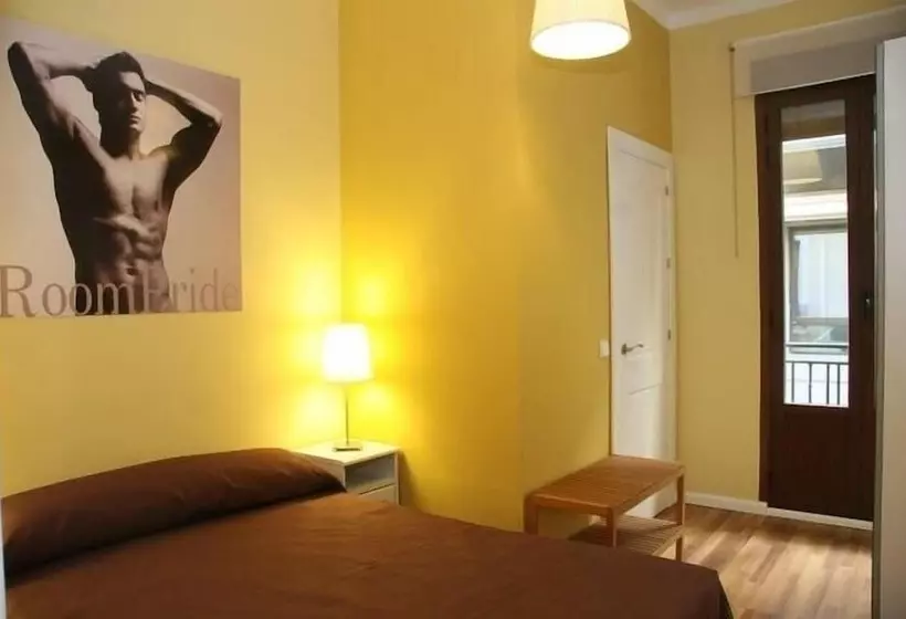 簡易ホテル Room Pride