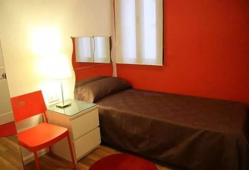 簡易ホテル Room Pride