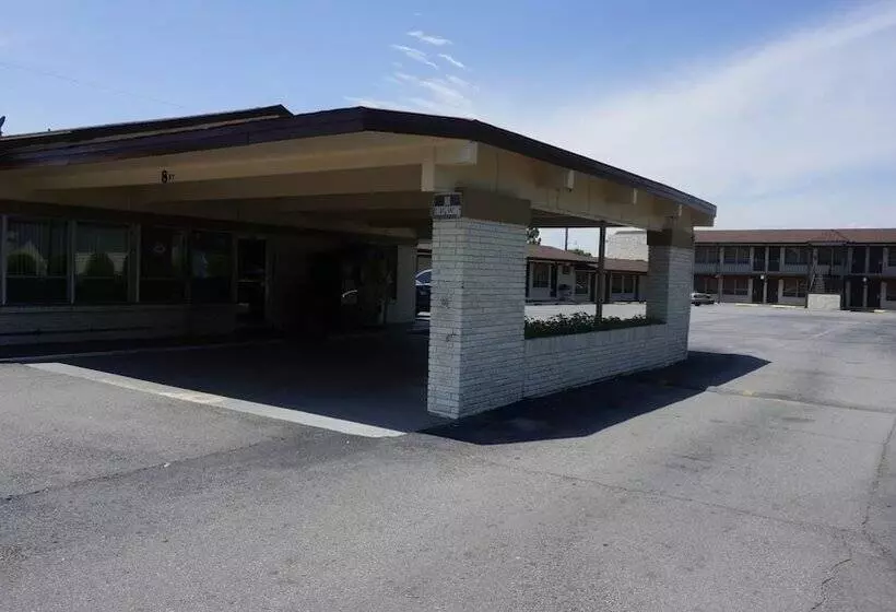 ホテル Budget Inn Malvern