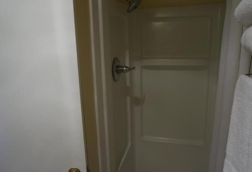 فندق Budget Inn Malvern