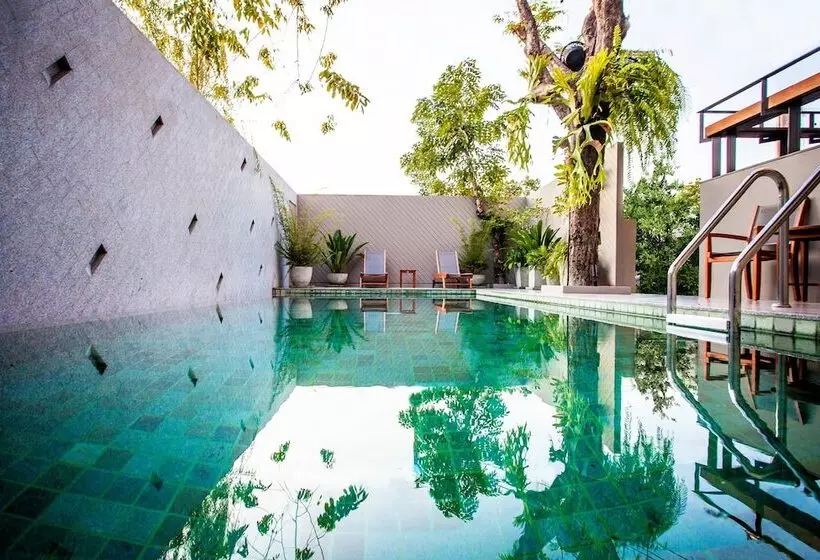 Cinnamon Hotel Bangkok