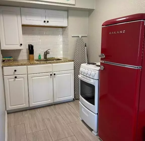 ホテル Hideaway Village