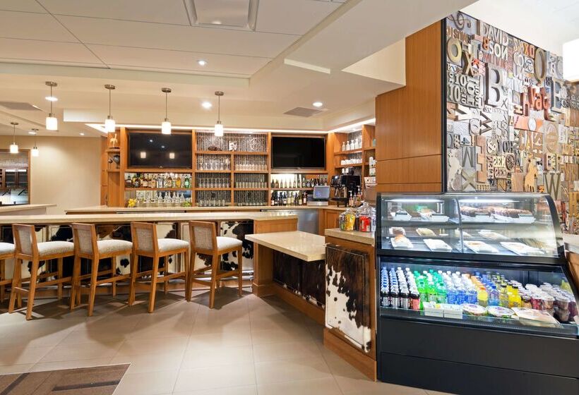 בית מלון כפרי Hyatt Place Nashville Downtown