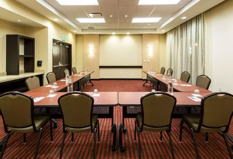 בית מלון כפרי Hyatt Place Nashville Downtown