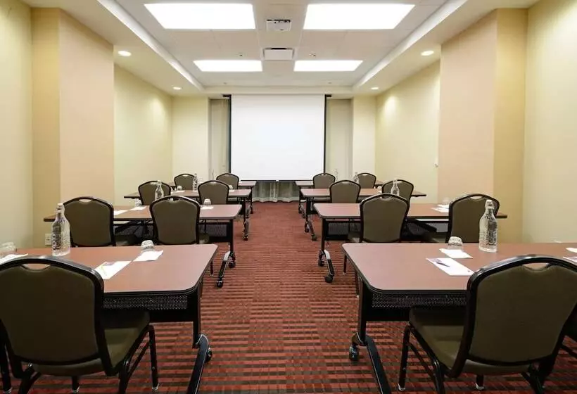 בית מלון כפרי Hyatt Place Nashville Downtown