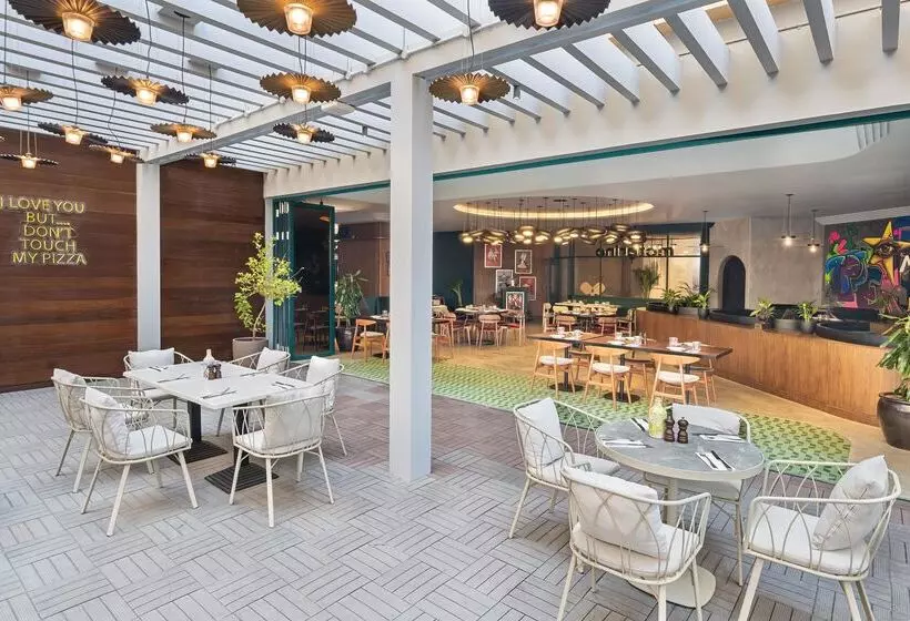 Ja Ocean View Hotel, Jumeirah Beach Dubai