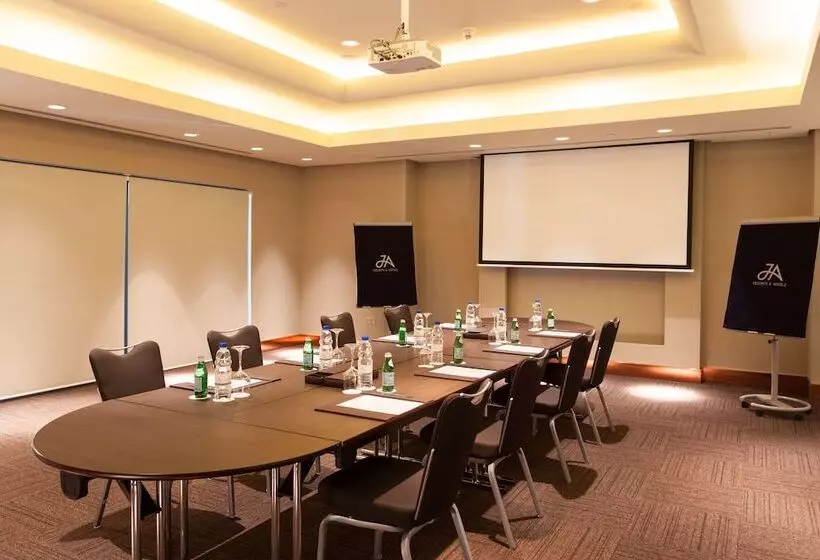 Ja Ocean View Hotel, Jumeirah Beach Dubai