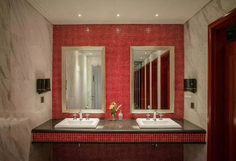 Le Jardin Hotel Haute Couture