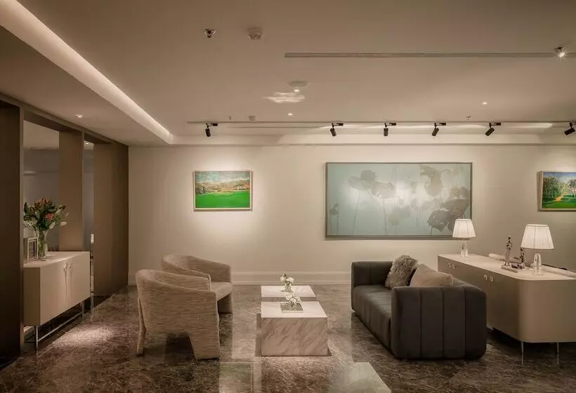 Le Jardin Hotel Haute Couture