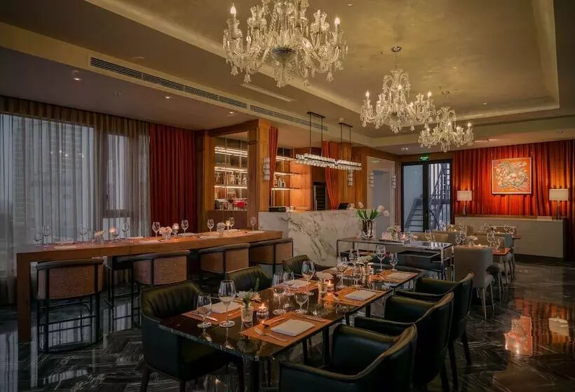 Le Jardin Hotel Haute Couture