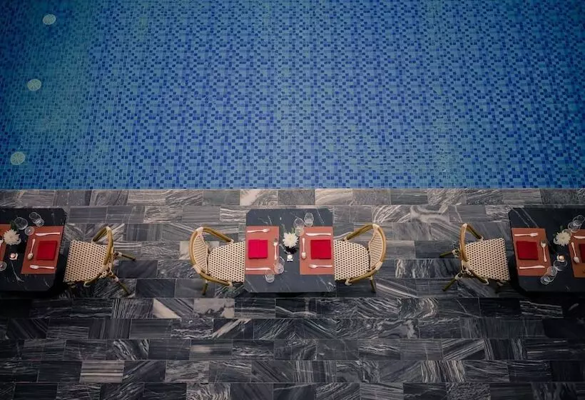 Le Jardin Hotel Haute Couture