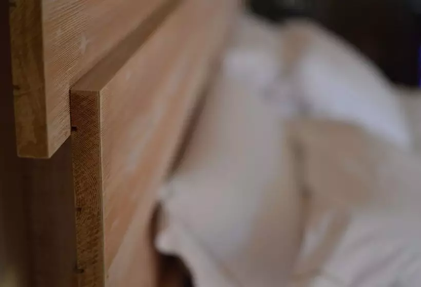 בית מלון כפרי Laqua By The Sea