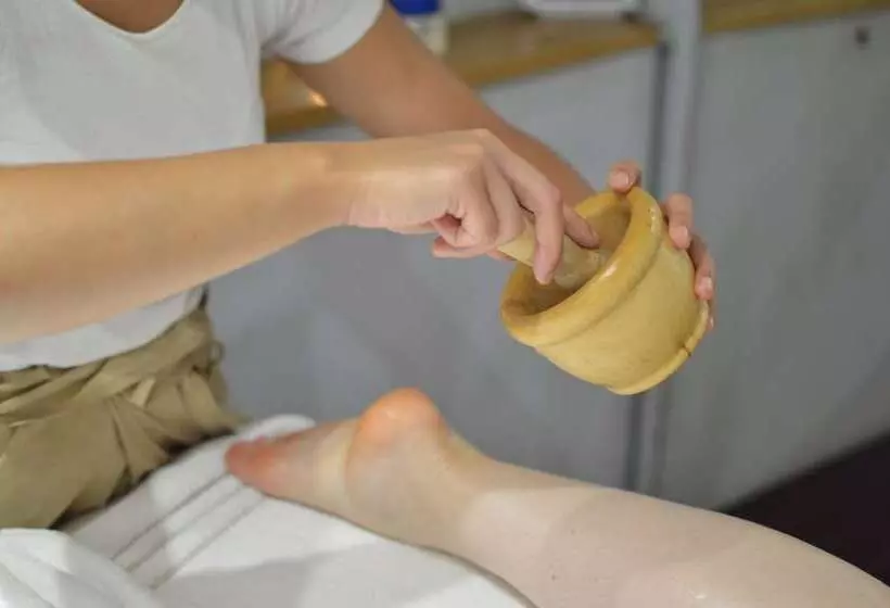 בית מלון כפרי Laqua By The Sea