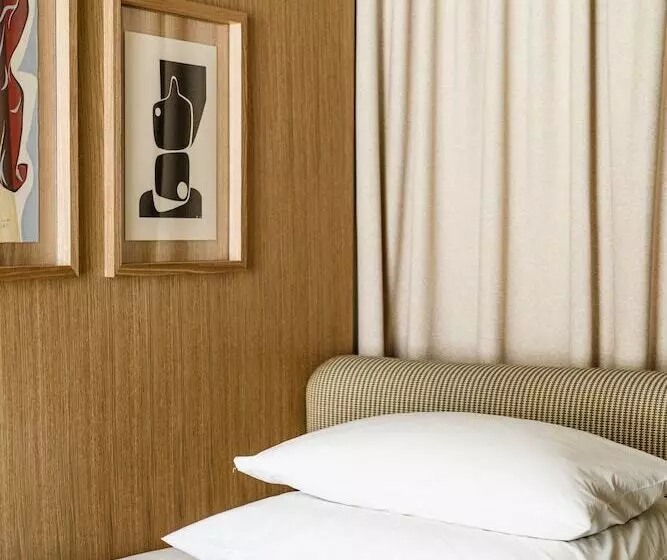 호텔 Puro Krakow Stare Miasto