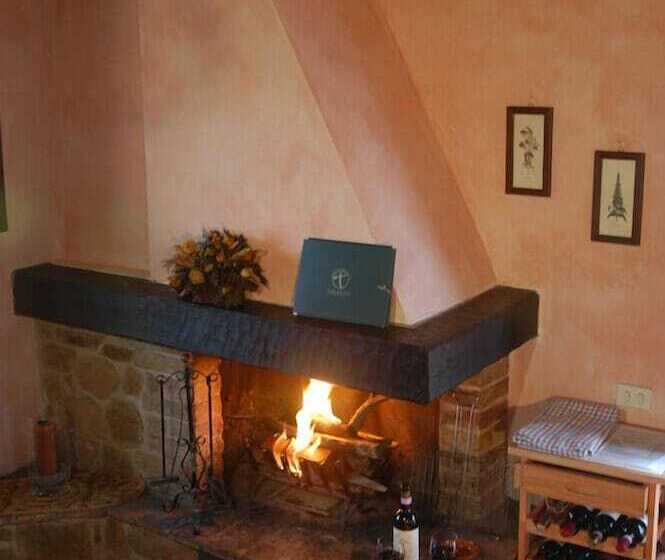 교외 호텔 Agriturismo Il Sapito