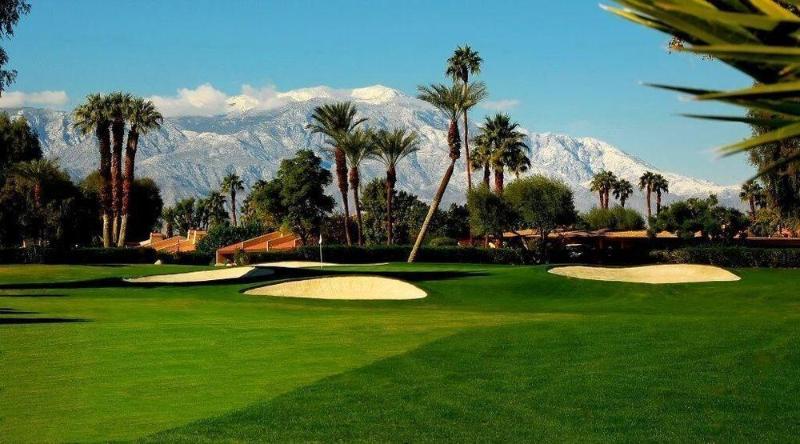 Отель The Dunes Club