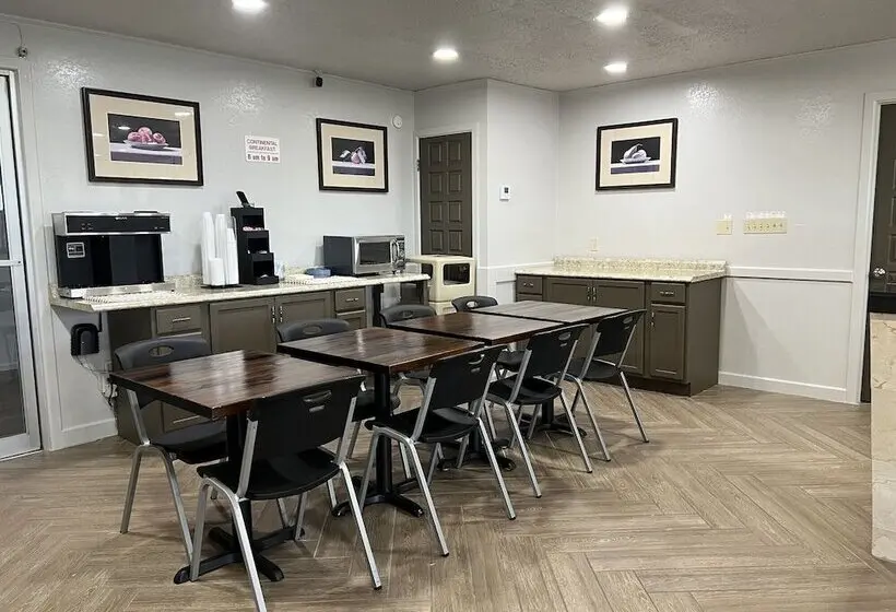 Motel 6 New Boston, Tx