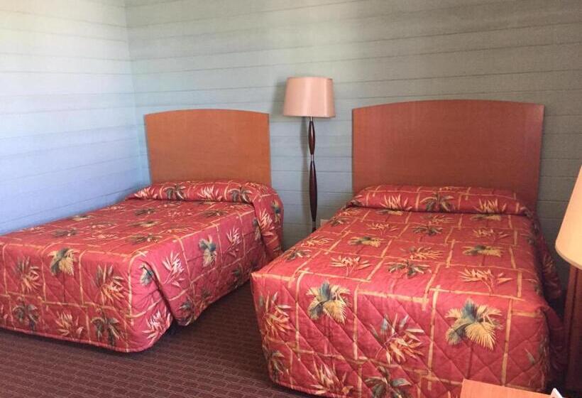 فندق على الطريق Dolphin Inn