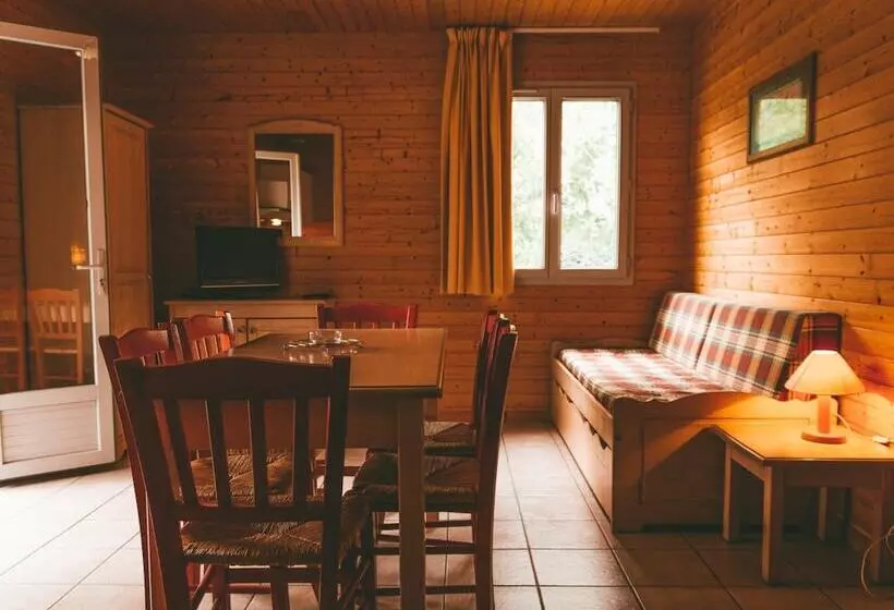 Terres de France - Natura Resort Pescalis