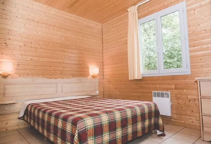 Terres de France - Natura Resort Pescalis