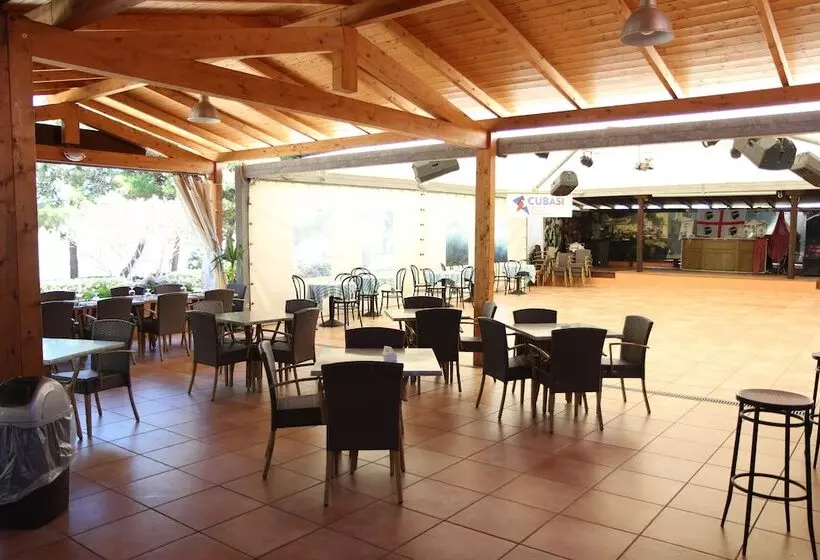 渡假胜地 Marina Manna Hotel And Club Village