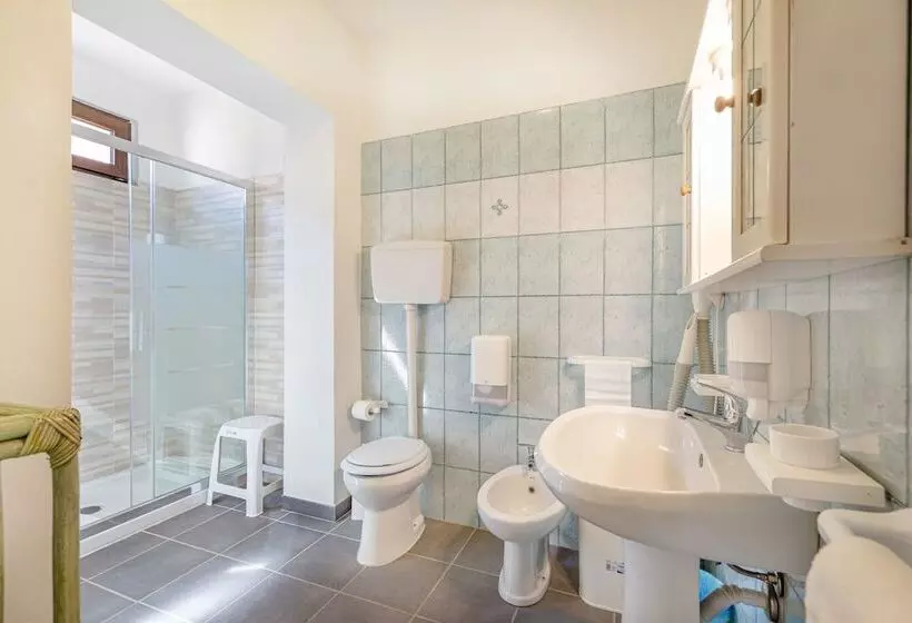 渡假胜地 Marina Manna Hotel And Club Village