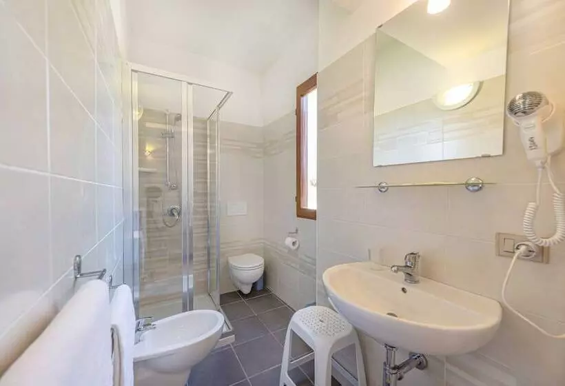 渡假胜地 Marina Manna Hotel And Club Village