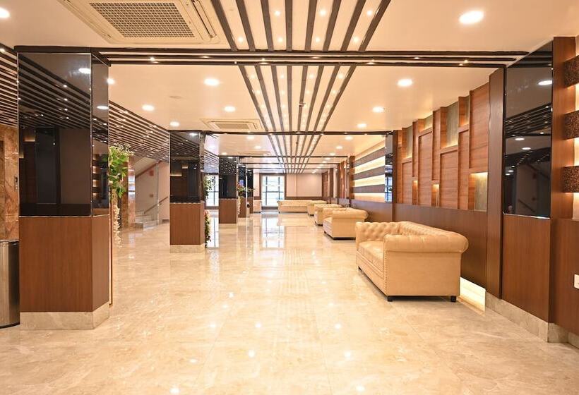 The Panash Hotel & Banquets