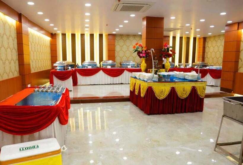 The Panash Hotel & Banquets
