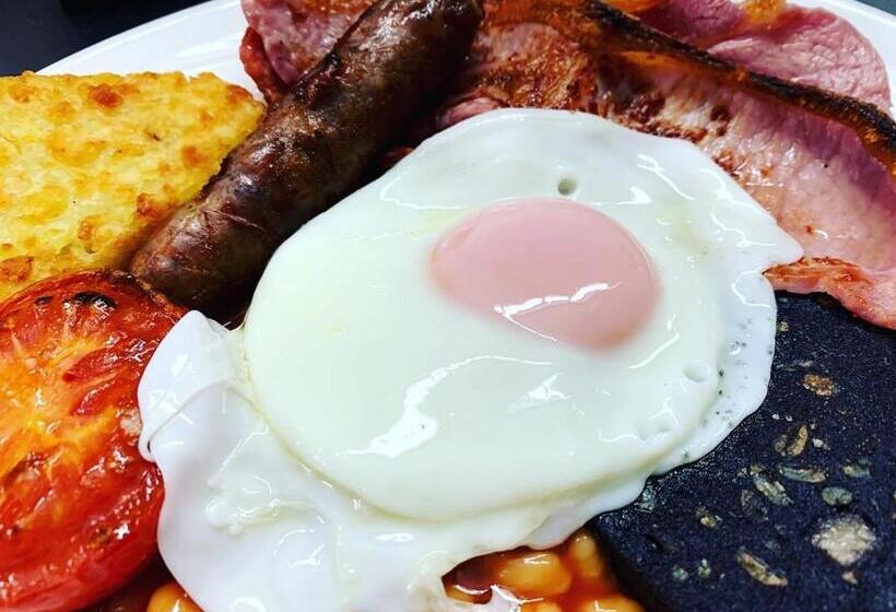 ペンション The Cottage Bed & Breakfast