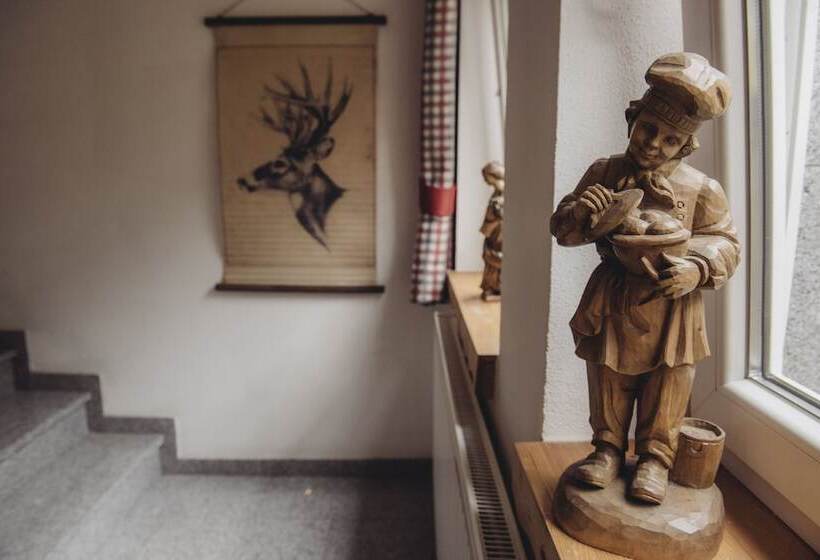 Aparthotels Berwang, Haus Cornelia En Haus Wiesengrund