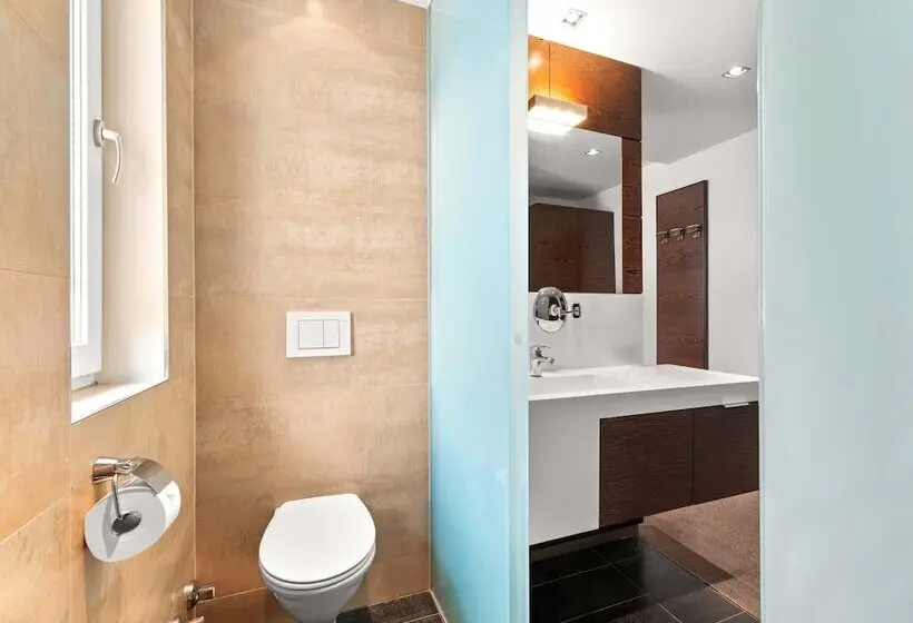 B&B HOTEL Linz City-Ost