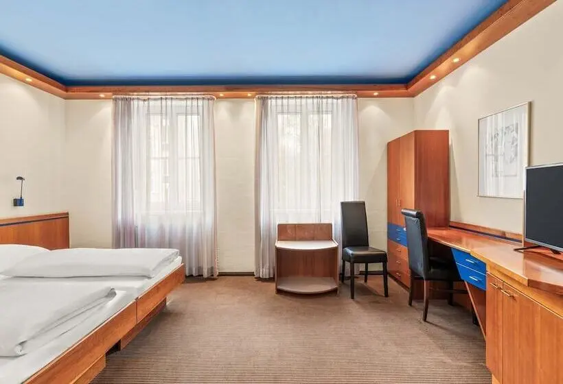 B&B HOTEL Linz City-Ost