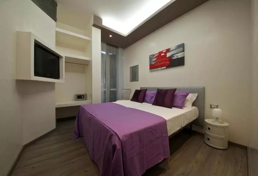 ベッドアンドブレックファースト Roma Naif Rooms