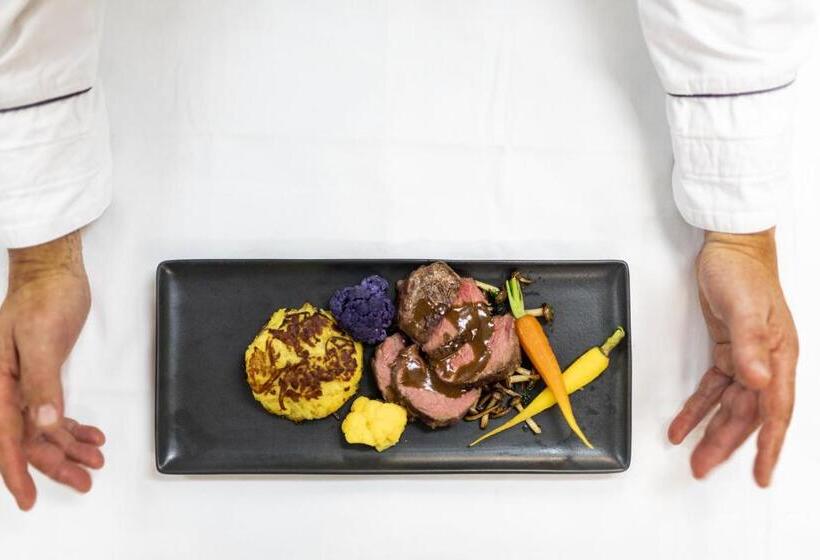 هتل Alpina Superior