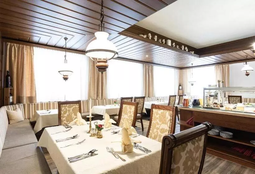 Hotell Alpina Superior