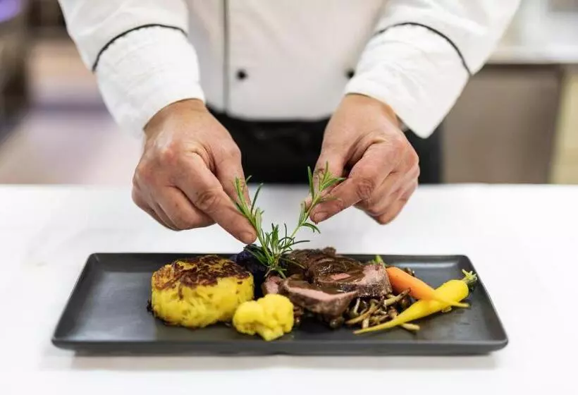 Hotell Alpina Superior