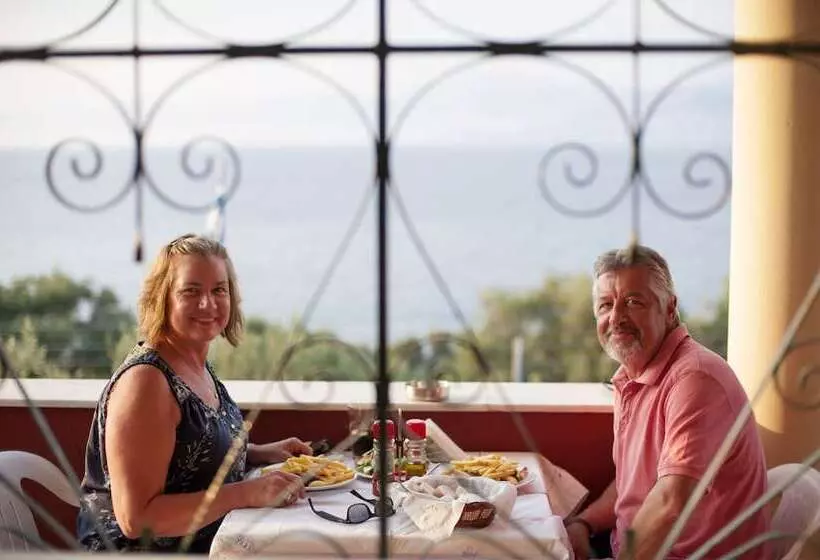 ホテル Apraos Bay