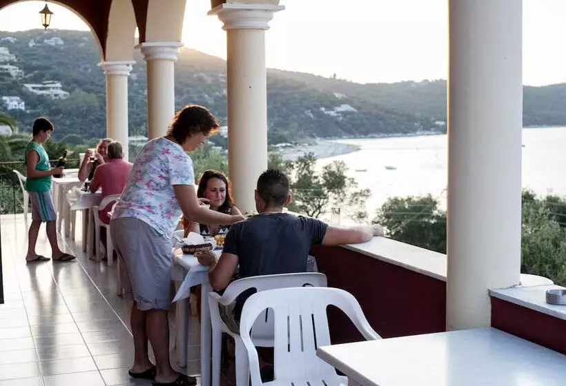 ホテル Apraos Bay