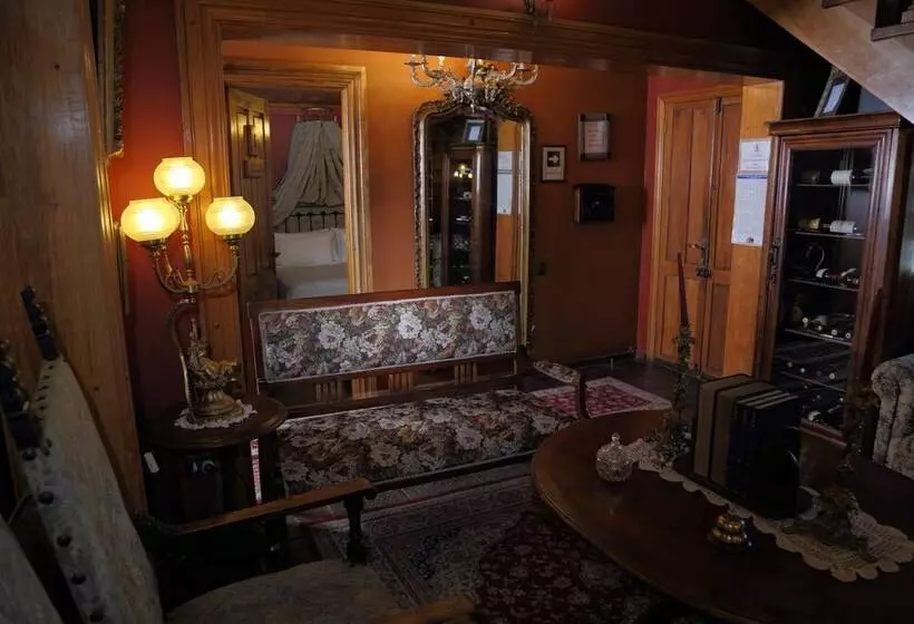 هتل Boutique Vendimia Premium