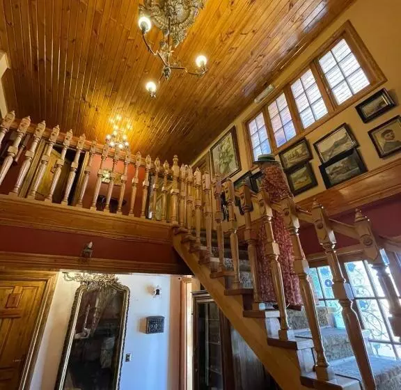 هتل Boutique Vendimia Premium