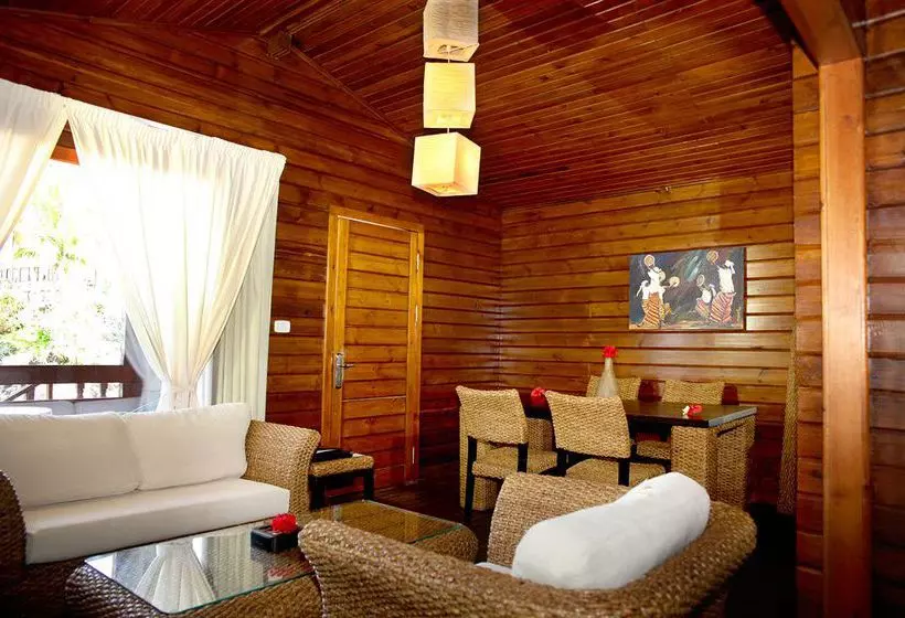 Hotel Cristal Itsandra Beach